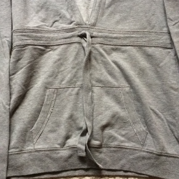 Hollister hoodie - Picture 4 of 5
